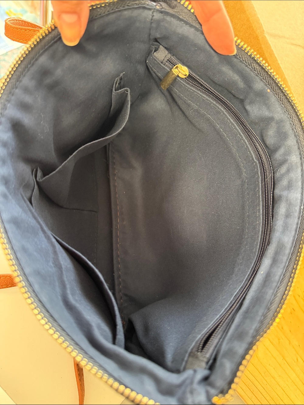 Blue Leather Crossbody Bag with Brown Strap and Louis Vuitton patch - Picture 6 of 6